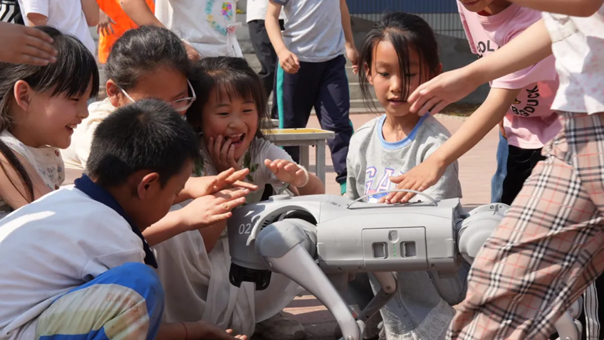 1748572097259903.png image.png